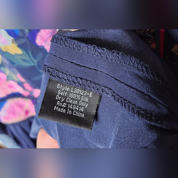 Johnny Was Valeria Silk Floral Beaded Embroidered Maxi Dress Womens Medium NEW - Picture 7 of 9